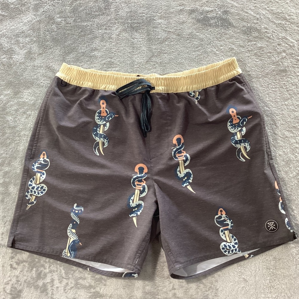 Roark Board Shorts Mens Large Charcoal Snake Dagger Print Hemp Stretch Summer